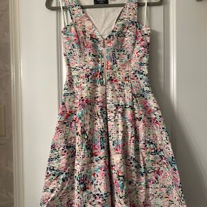 Guess - Fun, Colorful Sleeveless Women's Dress